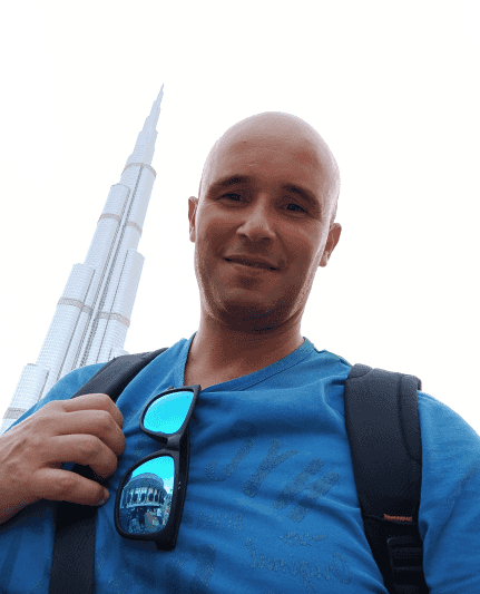 Me in Dubai - Burj Khalifa